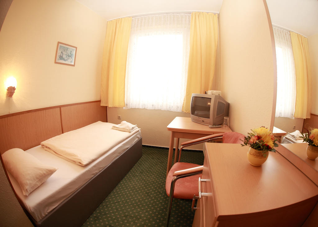 Hotel Bertramshof Wißmar Pokoj fotografie